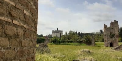 Mindfulness e Meditazione nel parco archeologico dell'Appia Antica a Roma